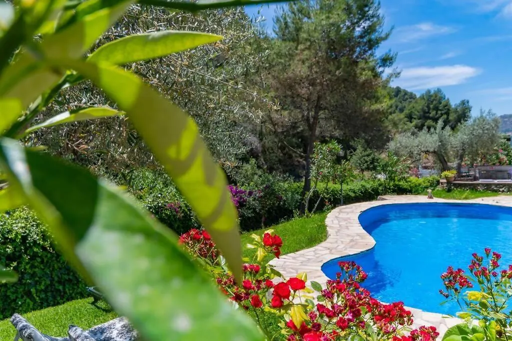 Holiday home Casa Rosa, Con Encanto Y Piscina Climatizada Frigiliana